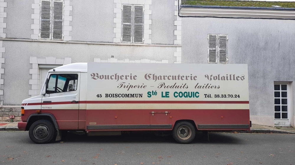 Boucher Charcutier de Boiscommun - Commune de Boynes